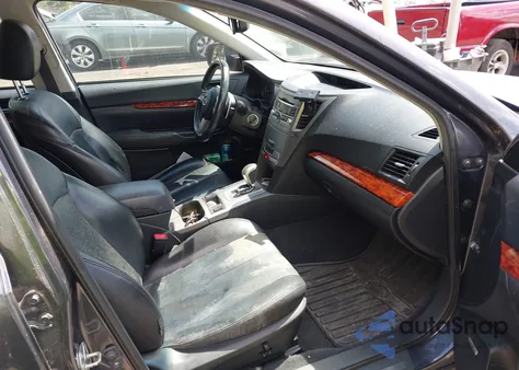 2010 Subaru Legacy 2.5I Limited z USA, uszkodzony, nr VIN 4S3BMCK65A3244369